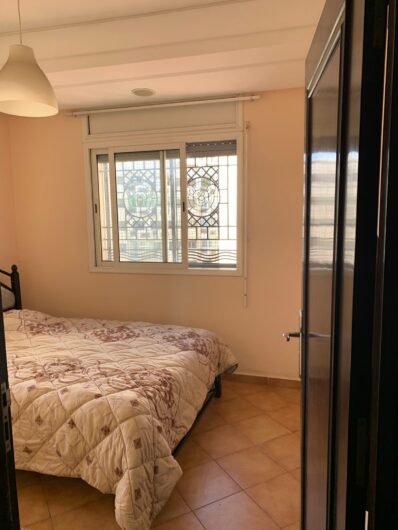 Chambre disponible dans un bel Appartement a Chimicolor